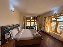 Hotel New Glacier View