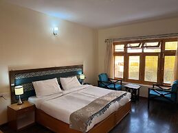 Hotel New Glacier View