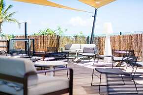 Hôtel Latitude 21