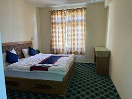 TIH Tsomoriri Hotel Lake View