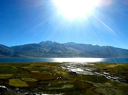 TIH Tsomoriri Hotel Lake View