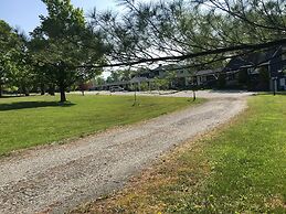 Weathervane Motel