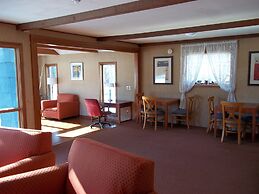 Weathervane Motel