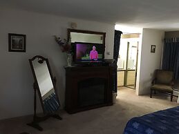 Weathervane Motel