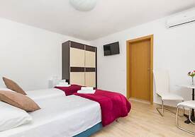 Peruzovic Rooms 2