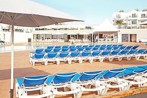 Hotel Plaza Palmeras