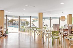 Hotel Plaza Palmeras