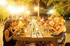 Thatch Caye, a Muy'Ono Resort