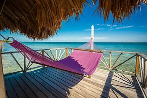 Thatch Caye, a Muy'Ono Resort