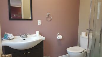 Kashaneh Guest House - 27 Greenbriar