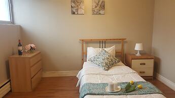 Kashaneh Guest House - 27 Greenbriar