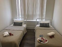 Kashaneh at Harrison Garden