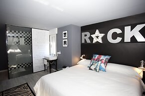 Hotel Apartamentos Rock Star