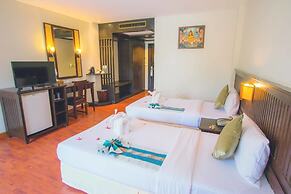 Phi Phi Island Cabana Hotel