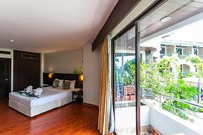 Phi Phi Island Cabana Hotel