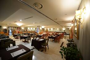 Onyang Hot Spring Hotel