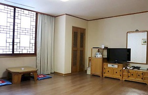 Onyang Hot Spring Hotel