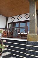 Titi Sedana Homestay