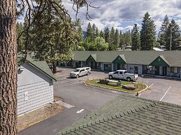 Green Gables Motel & Suites