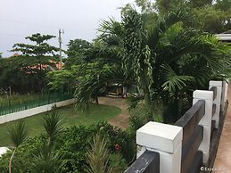 La Pernela Beachfront Resort