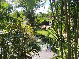 La Pernela Beachfront Resort