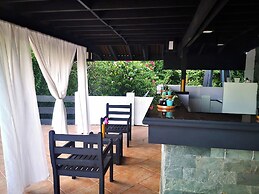 La Pernela Beachfront Resort