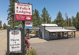 Charm Motel & Suites