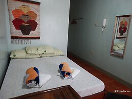 Circon Businessman's Inn