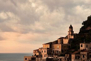 Amalfi Luxury House