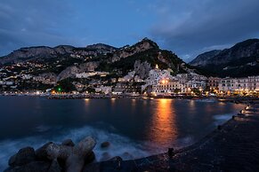 Amalfi Luxury House