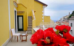 Amalfi Luxury House