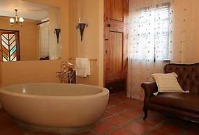 Sandpiper Guest Cottages