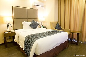 Golden Phoenix Hotel Manila