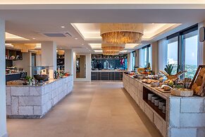 Aulus Chania All-Inclusive Resort, Curio Collection by Hilton - Adults