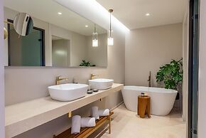 Aulus Chania All-Inclusive Resort, Curio Collection by Hilton - Adults