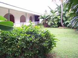 Golden Thistle Hotel