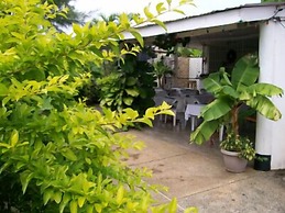 Golden Thistle Hotel