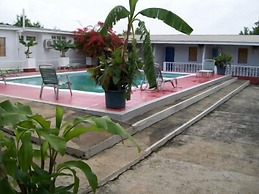 Golden Thistle Hotel