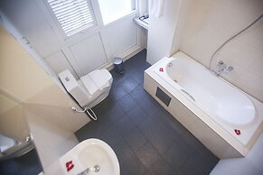 Grace Treasure Hotel