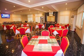 Grace Treasure Hotel