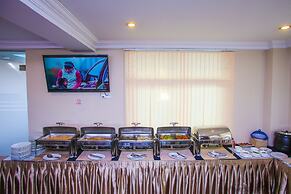 Grace Treasure Hotel