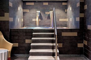 Le Meridien Dhaka