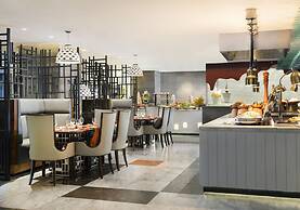 Le Meridien Dhaka