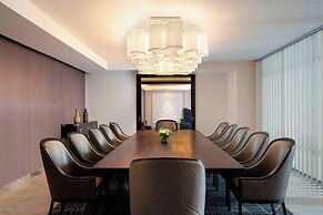 Le Meridien Dhaka
