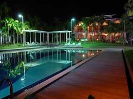 Myanmar Life Hotel