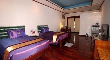 Myanmar Life Hotel