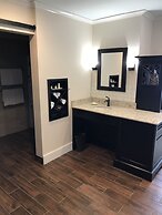 Village Hotel on Biltmore Estate