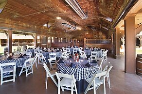 Village Hotel on Biltmore Estate