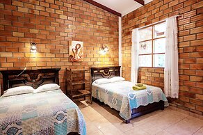 Los Huingos Eco Lodge