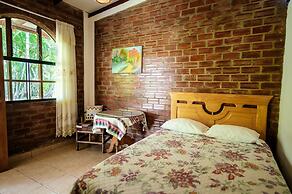 Los Huingos Eco Lodge